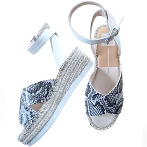 Dolce Vita Ankle Strap Open Toe Wedge Sandals 8